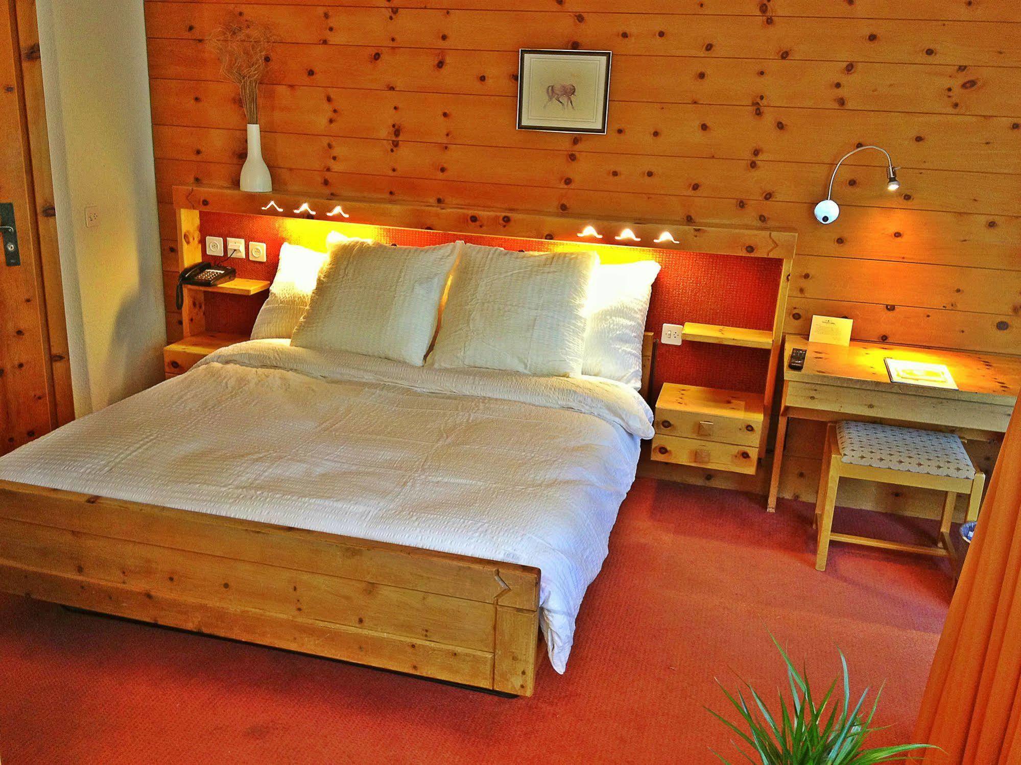 Hotel La Collina Saas Fee Kültér fotó